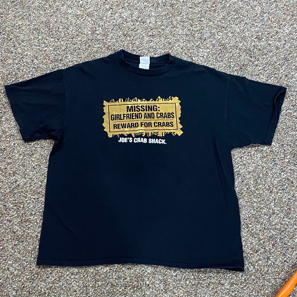 3/$10 Vintage Joes Crab Shack Shirt
